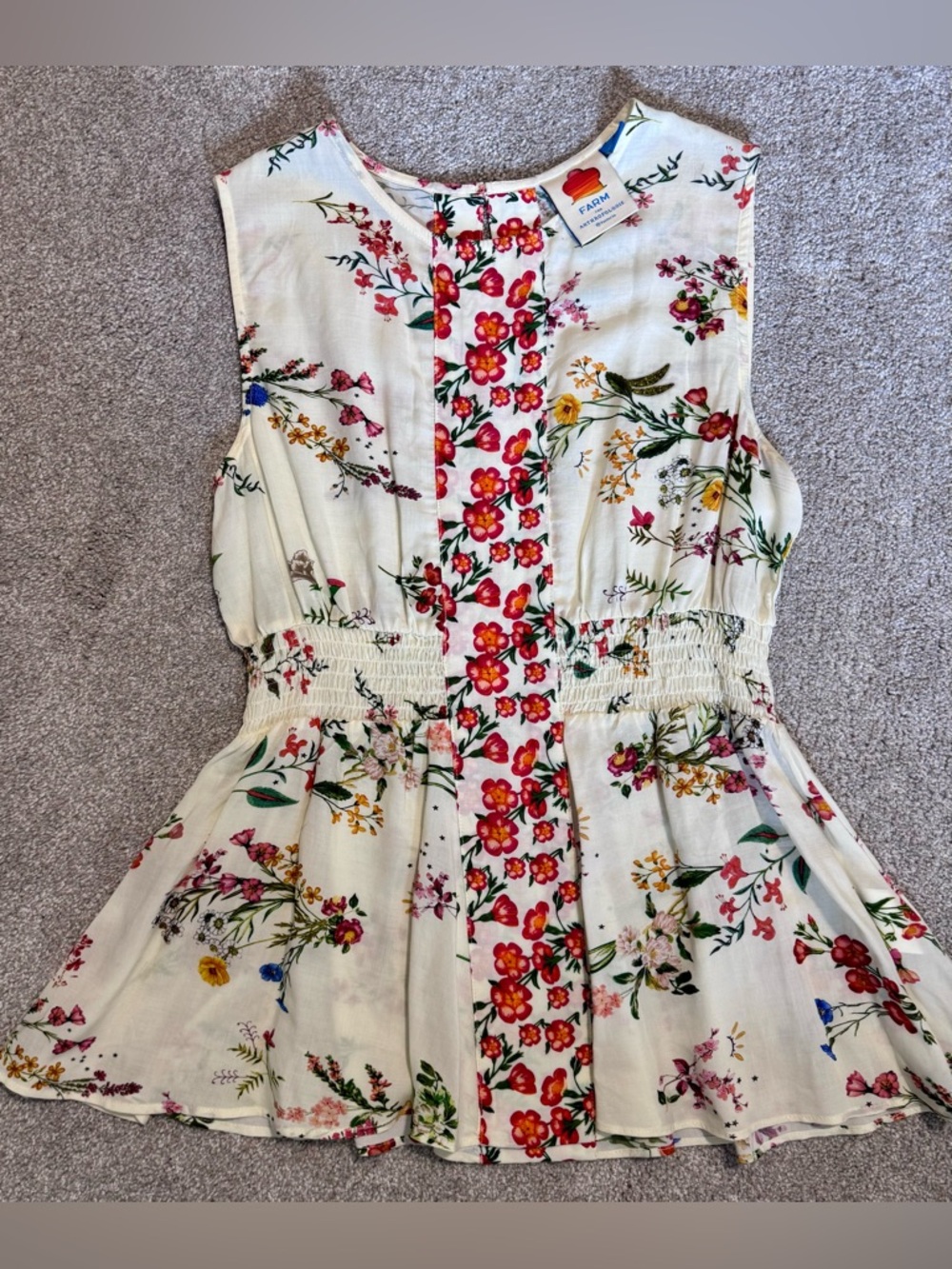 FARM Rio Cream Floral Smocked Waist Sleeveless Blouse